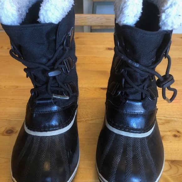 Sorel womens waterproof boots - Picture 2 of 4